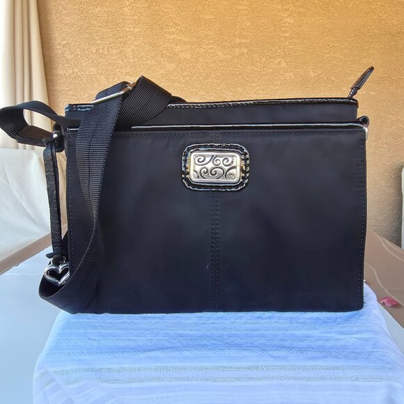 Brighton Twister Black Dual Zip Microfiber Purse Wallet Organizer Crossbody Bag - Picture 1 of 16